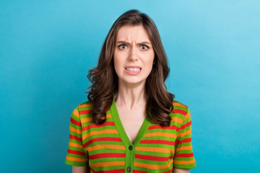 The Oral Health Effects of Jaw Clenching and Teeth Grinding